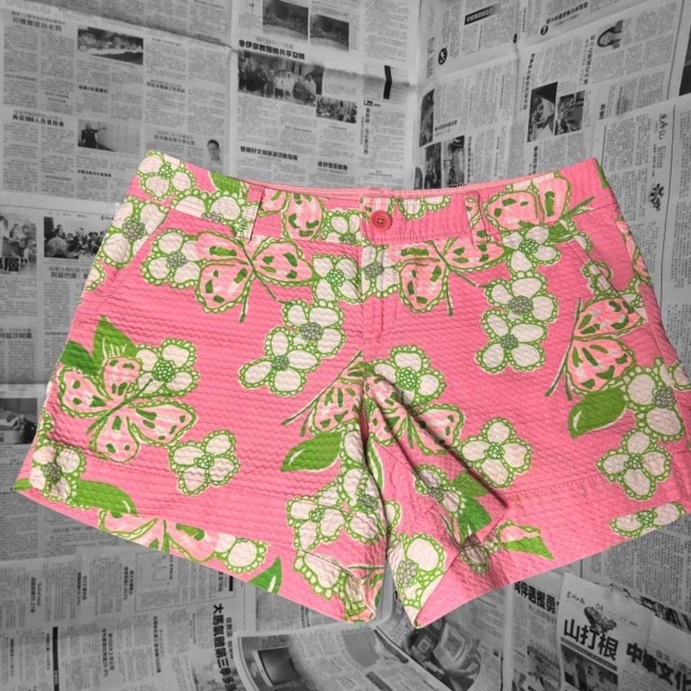 Lilly Pulitzer Callahan Shorts Size 10 Pink Green Butterfly Floral Preppy Y2K - Picture 1 of 6
